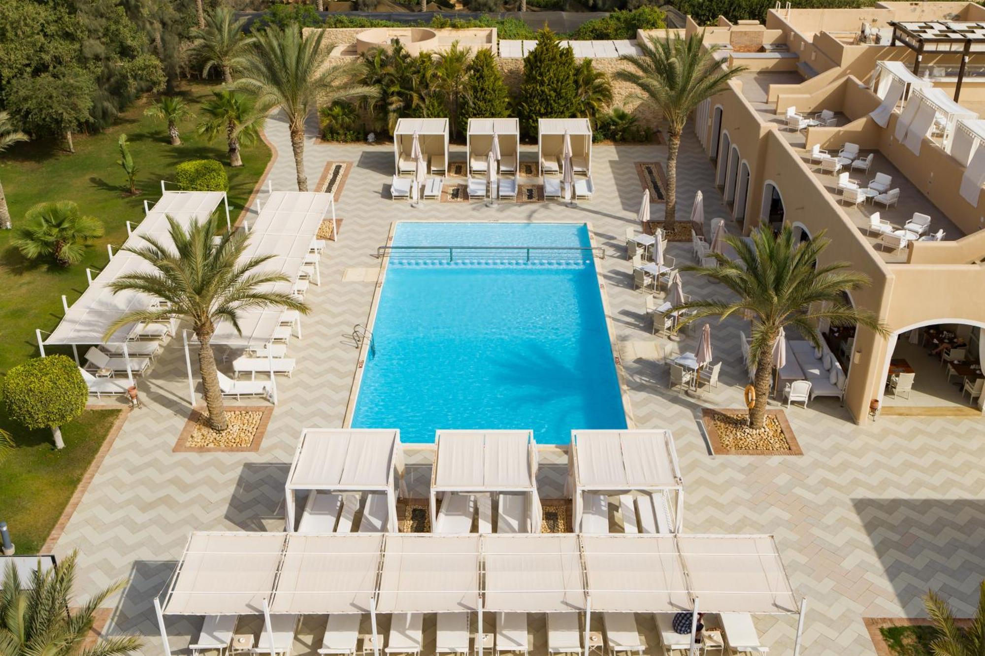 Hotel Jaz Neo Almazino, Almaza Bay Majid Abu Zayd Exteriér fotografie